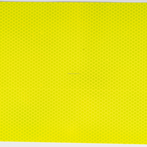 ASTM D4956 نوع 11 الماس الصف المنشورية الصغيرة عالية الوضوح ، صفائح عاكسة دائمة - Product Image 3