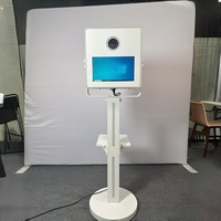 Photomaton en métal de haute qualité avec écran tactile de 15,6 pouces, compatible avec les appareils photo reflex numériques, pour les mariages, les fêtes et les événements de location