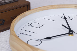 한국 가정 장식을위한 현대적인 간단한 스타일 간단한 디자인 나무 벽시계 - Product Image 3