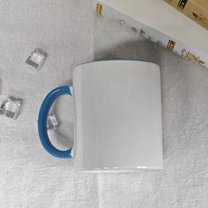 Taza de Café de Diseño con Logotipo Personalizado, Taza de Cerámica con Delfín Animado de Estilo Nórdico - Product Image 5