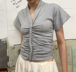 Viviblook Q25TP186 Camiseta de manga corta de color sólido con cuello en V y ajuste en la cintura para mujer - Product Image 2