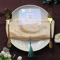 Tarjeta de Menú de Boda de Acrílico Transparente de Alta Calidad con Borla Verde para Bodas Elegantes y Otros Eventos