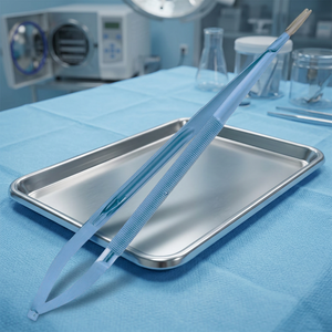 Porte-aiguille lourd Jacobson Instruments chirurgicaux en acier inoxydable avec manche rond Mâchoires droites/incurvées à revêtement TC avec verrouillage - Product Image 4