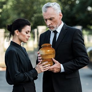 Urnes de crémation pour cendres humaines-Grande urne décorative en bois pour hommes et femmes adultes-Urnes funéraires pour cendres humaines adultes - Product Image 5