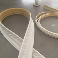 Molduras de arco flexibles de poliuretano para villas modernas - Molduras de techo y zócalo duraderas y ecológicas de fácil instalación (70 años de duración)