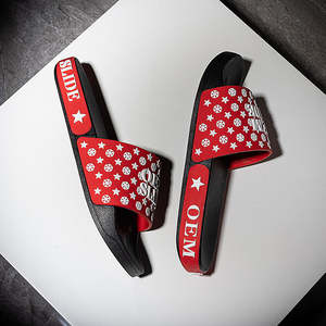 2026 Claquettes et sandales personnalisées pour hommes, avec logo, imprimées en 3D, en caoutchouc, de créateur - Product Image 4