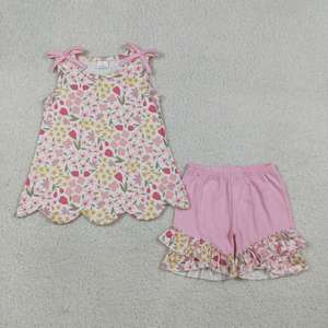 เสื้อกล้ามลายดอกไม้สำหรับเด็กผู้หญิงพร้อมกางเกงขาสั้นระบายขอบหยัก ชุดเซ็ตคุณภาพสูงสำหรับเด็กผู้หญิง มีสินค้าพร้อมส่ง - Product Image 3