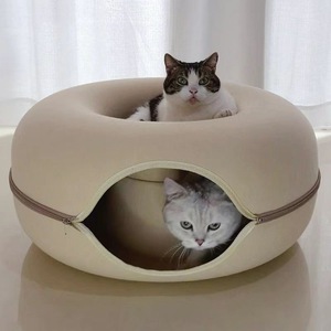 Natuurlijk Vilt Huisdierbed Voor Katten En Kleine Honden Milieuvriendelijk Grappig Zacht Comfortabel Kattentunnel Grotbedden Kattennest Dierbenodigdheden Binnenshuis - Product Image 5