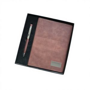 Set de Regalo Ejecutivo 2 en 1 de Lujo Personalizado con Logotipo, Bolígrafo y Cuaderno de Cuero y Metal Hechos a Mano, Ideal para Navidad - Product Image 1