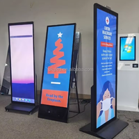 Layar Poster LED Indoor P2.5mm Portabel untuk Iklan, Layar LED Berdiri untuk Segala Suasana