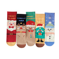 Nouvelles chaussettes tricotées pour femmes automne/hiver, motif dessin animé mignon de Noël, respirantes et anti-humidité, vente en gros transfrontalière