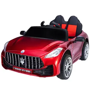 I bambini amano la nuova moda ricaricabile nuova elegante auto giocattolo