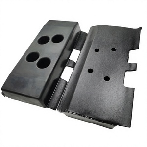 Almohadillas de Goma para Orugas MOVIL 280x150mm con 1 Año de Garantía para Equipos Industriales de Construcción y Cargadoras - Product Image 3