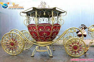 Magnifique Carrosse de Cendrillon Moderne pour Mariage de Princesse, Carrosse Citrouille en Métal et Bois Léger, Décorations de Mariage - Product Image 2