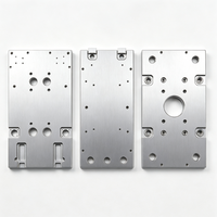 Pièces usinées CNC en aluminium sur mesure, plaque de fixation métallique de haute précision selon les dessins