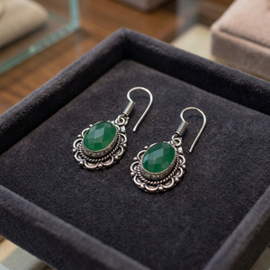Boucles d'oreilles pendantes vintage en agate verte pour femme, monture en argent, forme goutte d'eau, pour anniversaire - Product Image 3