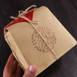 Rollo de Etiquetas Promocionales al por Mayor, Impresión de Etiquetas de Grado Alimenticio, Papel de Embalaje Reciclado, Bolsa para Llevar - Product Image 1