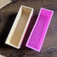 Großhandel Große Rechteckige Silikon Seifenform Laib Handgemacht 1200ml Silikon-Holz-Seifenform mit Holzbox und Deckel