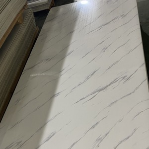Panel <span class=keywords><strong>de</strong></span> Revestimiento <span class=keywords><strong>de</strong></span> PVC <span class=keywords><strong>con</strong></span> Acabado Brillante <span class=keywords><strong>de</strong></span> 2.8mm <span class=keywords><strong>de</strong></span> Grosor, Diseño Mármol, Resistente al Agua y al Fuego, Ideal para Hogares y Hoteles, Directo <span class=keywords><strong>de</strong></span> Fábrica - Product Image 1