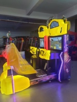 Machine d'arcade de course automobile à monnayeur, console de jeu en plastique, garantie 1 an pour centre de jeux