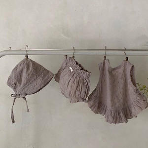 Ensemble de vêtements pour bébé fille, vêtements de boutique pour bébé fille, en coton vintage coréen, 3 pièces, débardeur, short, chapeau, ensembles de vêtements d'été pour filles - Product Image 5