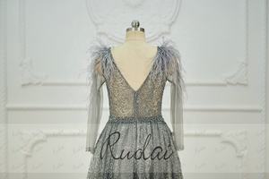 RUOLAI فساتين سهرة أنيقة طويلة مطرزة بالريش لامعة برقبة على شكل حرف V فستان حفلة موسيقية رداء سهرة لفساتين الحفلات الرسمية - Product Image 4