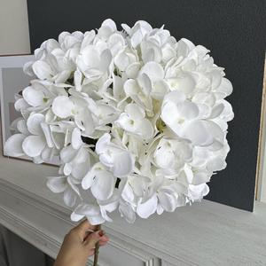 Fleurs d'hortensia artificielles Jinxi en soie, décorations de mariage, ornements faits à la main pour la maison et la table - Product Image 3