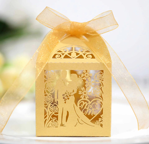 Scatola di caramelle Display carrozza cava bomboniere regali scatola di caramelle ospiti confezione regalo di carta - Product Image 3
