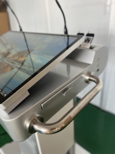 AIYOS AI Smart Podium, Pantalla Táctil de 23.8 Pulgadas, Pantalla de 27 Pulgadas, Altura Ajustable Motorizada, Control por Voz con IA, Sistema de Enseñanza Interactivo - Product Image 2