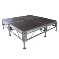 Scène modulaire carrée en aluminium Sgaiertruss 4*8 pieds, capacité de charge de 900 kg, scène mobile portable pour événements en plein air