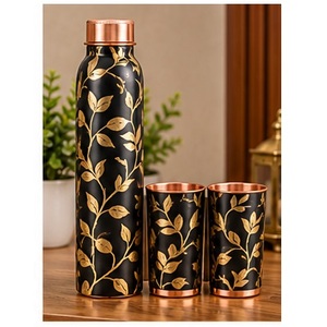 Ensemble de bouteilles d'eau en cuivre Tropical Parrot avec 2 tasses, vaisselle de voyage en métal écologique - Product Image 6