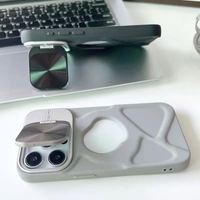 Étui de téléphone antichoc en TPU PC personnalisé, motif mode urbaine, avec support de lentille magnétique ajouré élégant et créatif