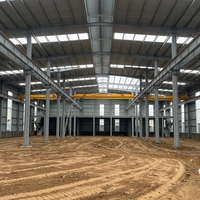 Bâtiment préfabriqué en structure métallique abordable pour le développement d'entrepôts e-commerce, de hubs logistiques et de centres de distribution