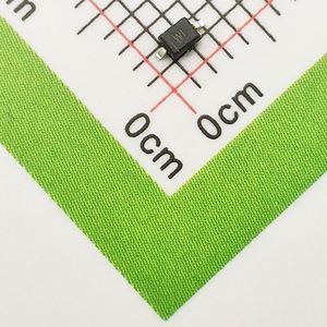 brand-new & original BZT52C13S-VL SOD-323 Diodes Zener Diodes 200mW 13V 0.1uA - Product Image 1
