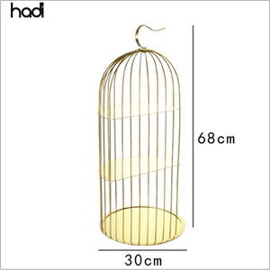 Vente en gros de cages à oiseaux suspendues en acier inoxydable doré à 3 niveaux hôtels durables - Product Image 1