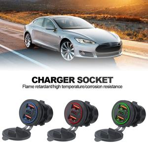 12V 30W Double QC 3.0 USB + PD Type-C <span class=keywords><strong>Chargeur</strong></span> de <span class=keywords><strong>voiture</strong></span> rapide Adaptateur de prise de courant pour <span class=keywords><strong>voiture</strong></span> Marine RV Bleu <span class=keywords><strong>Vert</strong></span> Rouge LED - Product Image 4