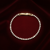 Bracelet vintage vert émeraude, cercle complet, rangée unique de cristaux, fermeture à fermoir, bijou de luxe intemporel, classique, pour soirée