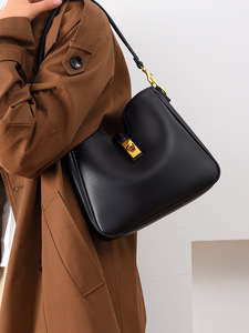 Fashion New Designer Crossbody Bags High Quality PU Leather Shoulder Messenger Bag Casual <b>Totes</b> Luxury Women Handbags and Purses - Product Image 4