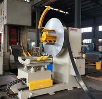 Dérouleur hydraulique de bobines d'acier NCHF compact avec redresseur et alimentateur servo pour ligne de production de tôles de 0,5 à 4,5 mm d'épaisseur