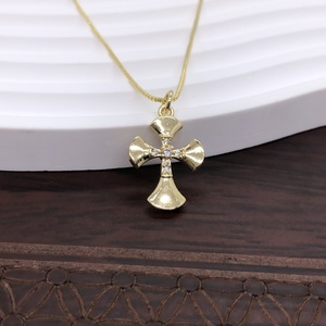 Accesorios <span class=keywords><strong>de</strong></span> collar y pulsera <span class=keywords><strong>de</strong></span> lujo ligero para hombre y mujer, con colgante <span class=keywords><strong>de</strong></span> cruz cristiana <span class=keywords><strong>de</strong></span> cobre con circonita <span class=keywords><strong>de</strong></span> 18 quilates - Product Image 5