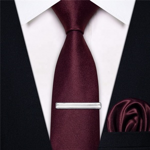 Cravates en <span class=keywords><strong>soie</strong></span> pour hommes de luxe personnalisées couleur pure <span class=keywords><strong>unie</strong></span> 2.35 "(6CM) <span class=keywords><strong>cravate</strong></span> mince <span class=keywords><strong>unie</strong></span> cravates fines pour hommes - Product Image 2