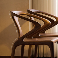 Chaise de salle à manger en bois massif personnalisable, vente en gros d'usine, chaise simple de luxe pour la maison avec dossier et coussin moelleux