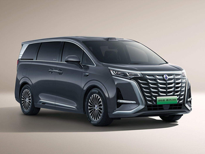 Voitures neuves à énergie nouvelle, conduite à droite, monospaces familiaux, BYD Denza D-9, sièges super confortables, parfaits pour les longs trajets routiers, les vacances en famille - Product Image 3