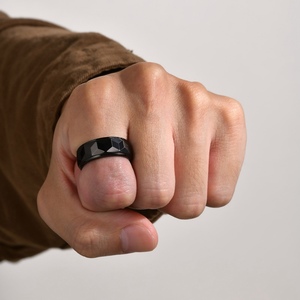 Modeschmuck Hip Hop gravierte Männer Wolfram karbid <span class=keywords><strong>Ring</strong></span> Vintage klobige 18 Karat vergoldete Ringe Designs für Männer - Product Image 6