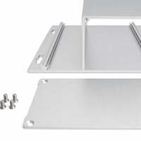 Boîtier en aluminium 131*55mm à montage sur bride, panneau frontal à 4 vis, base fendue, boîtier extrudé