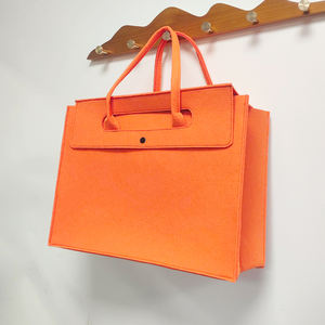 Borsa Tote in Feltro Trapuntato con Logo Personalizzato, Borsa da Donna alla Moda, Riutilizzabile, Grande Capacità, Portatile per lo Shopping - Product Image 2