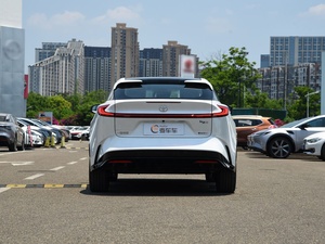 Xe điện Toyota BZ5 630 PRO BEV R21 mới năm 2025, dẫn động cầu trước (FWD) và dẫn động hai cầu (2WD), giá cả cạnh tranh. - Product Image 6