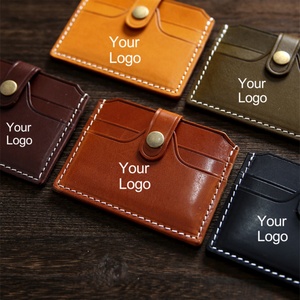 กระเป๋าสตางค์หนังวัวฟอกฝาดแบบวินเทจสั่งทำพิเศษ พร้อมช่องใส่บัตรและกระดุมปิด - Product Image 1