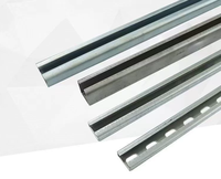 Support photovoltaïque en acier peint en forme de C, surélevé, personnalisé, perforé, en forme de U, épaisseur 2 mm, modèle 41x41