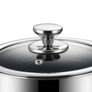 <span class=keywords><strong>Casserole</strong></span> légère et écologique <span class=keywords><strong>sans</strong></span> <span class=keywords><strong>PFOA</strong></span>, 16 cm, 3 plis, en acier inoxydable, avec revêtement antiadhésif gravé - Product Image 2